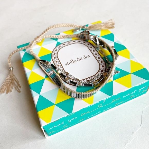 Stella & Dot Jewelry - Stella & Dot Frieze Layered Bracelet Beaded Rope Pulley Turquoise Natural Silver